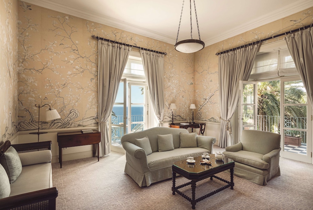 Winston Churchill Suite (Non Smoking)