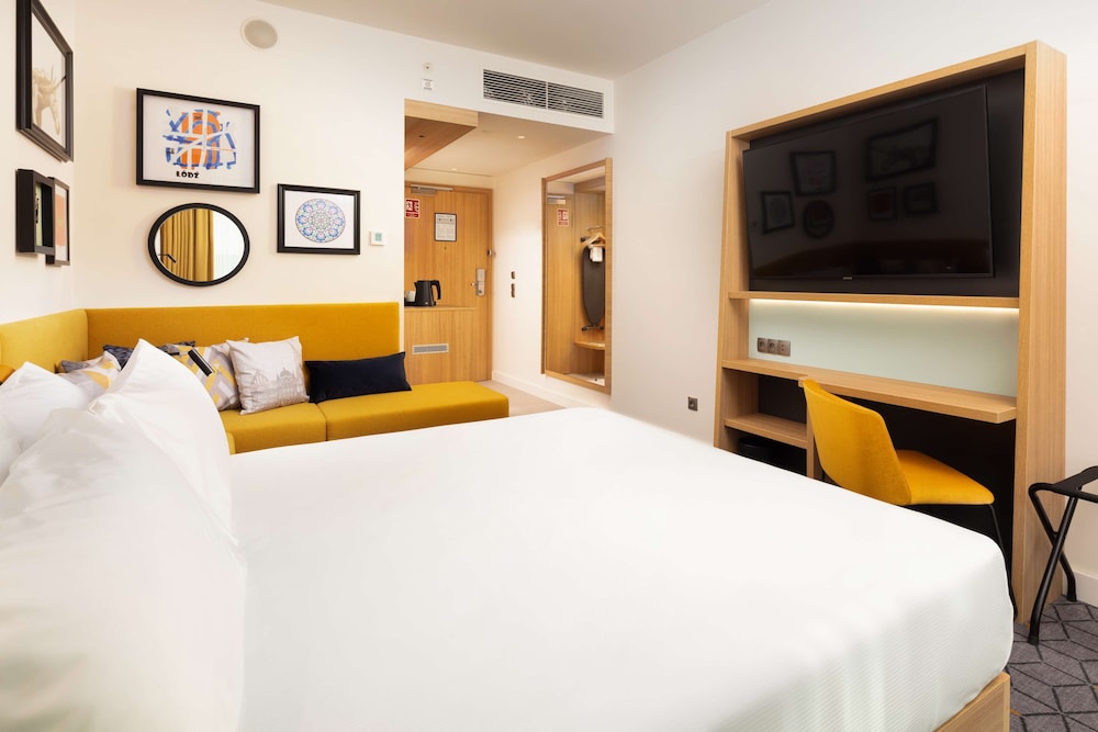 Room, 1 King Bed - Photo 1