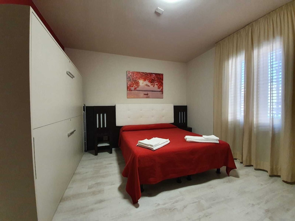 Comfort Room, 1 Queen Bed photo 1