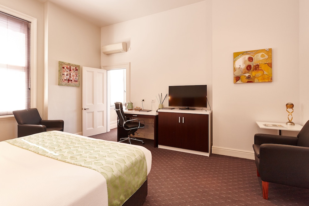 Premium Executive Suite photo 3