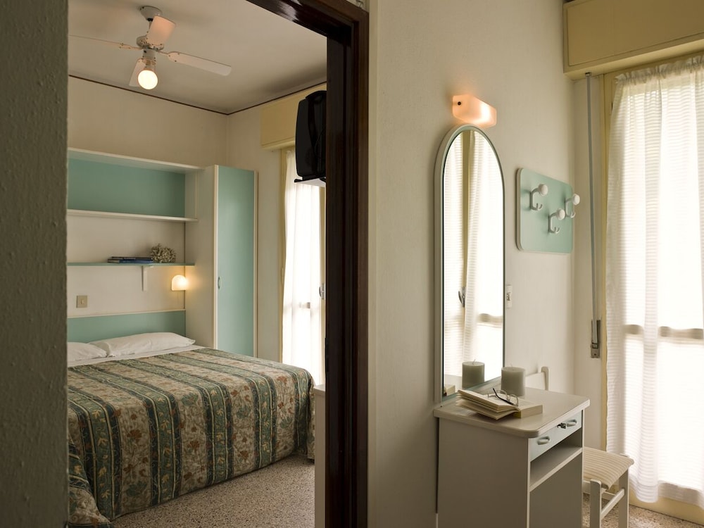 Quadruple Room, Balcony photo 3
