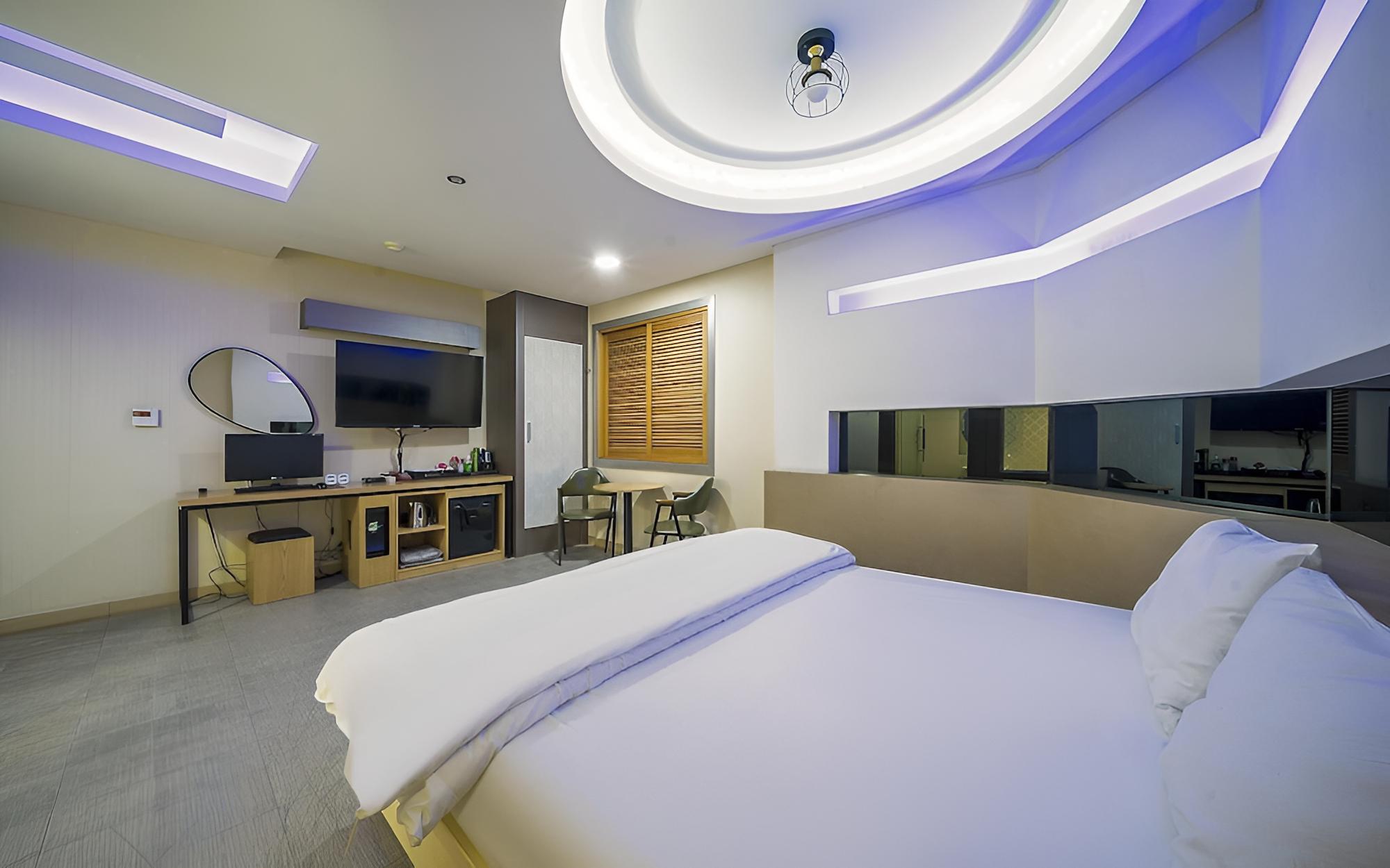 Room (Standard room) - Photo 3