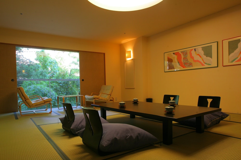 Standard Room photo 2