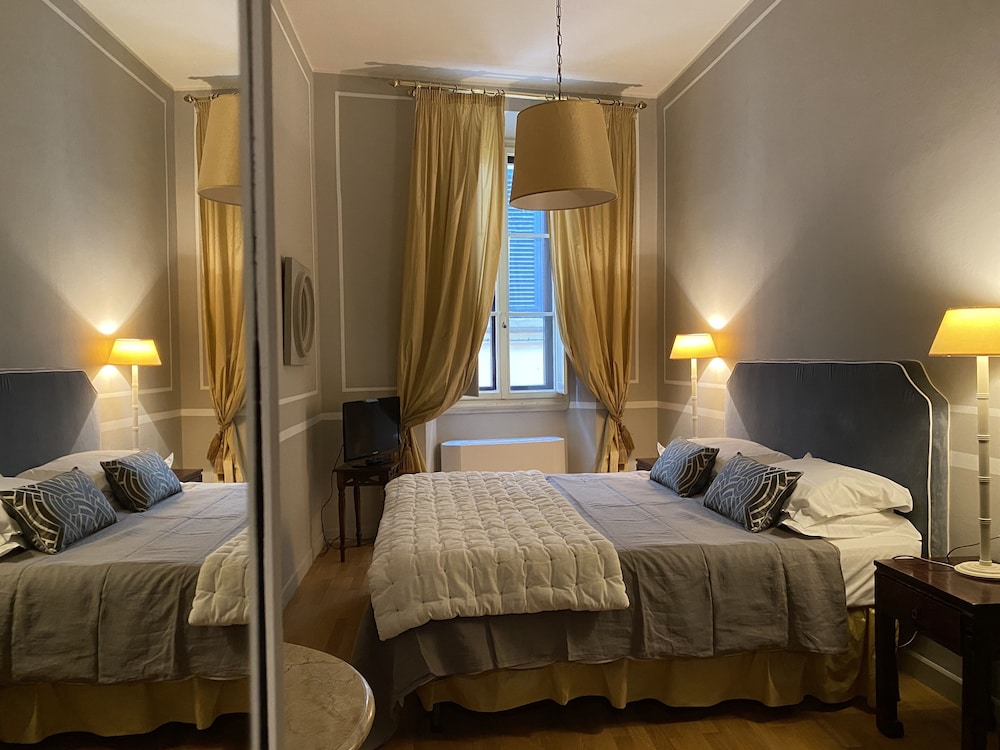 Classic Double or Twin Room photo 1