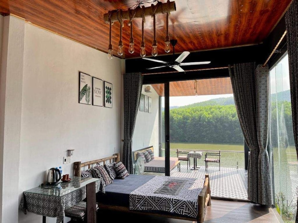 Comfort Bungalow, Hill View photo 2