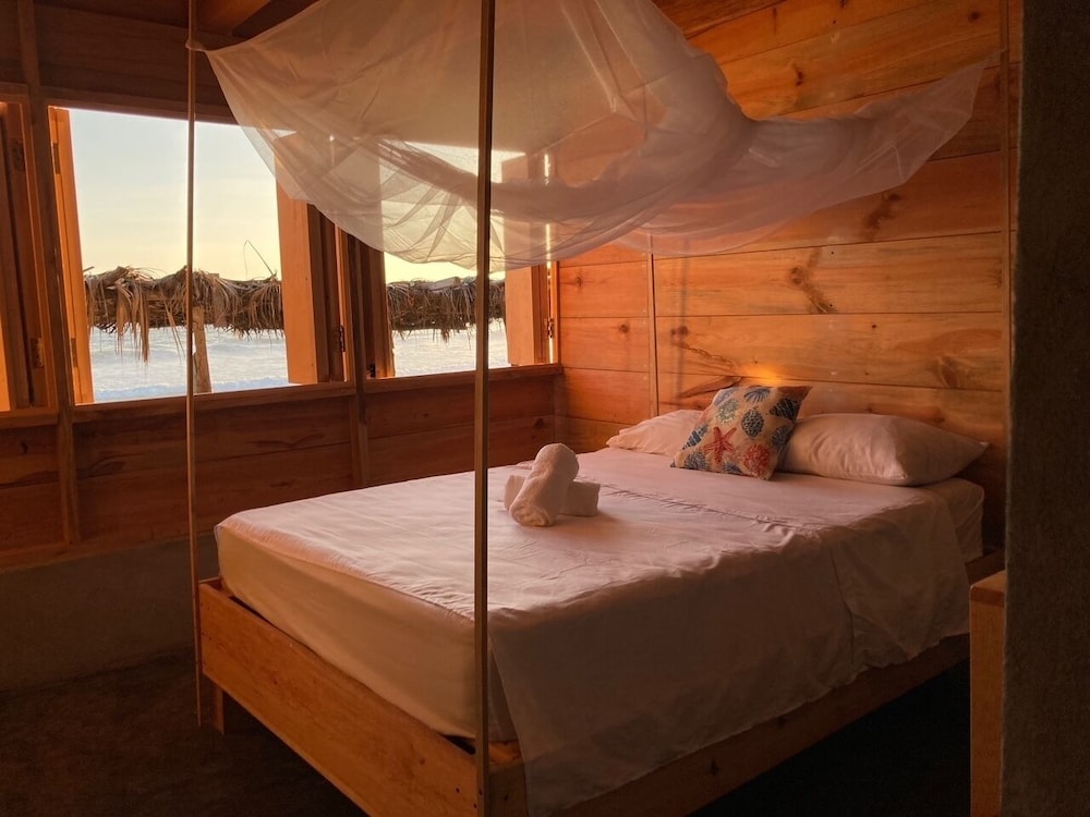 Basic Double Room, Partial Ocean View photo 1