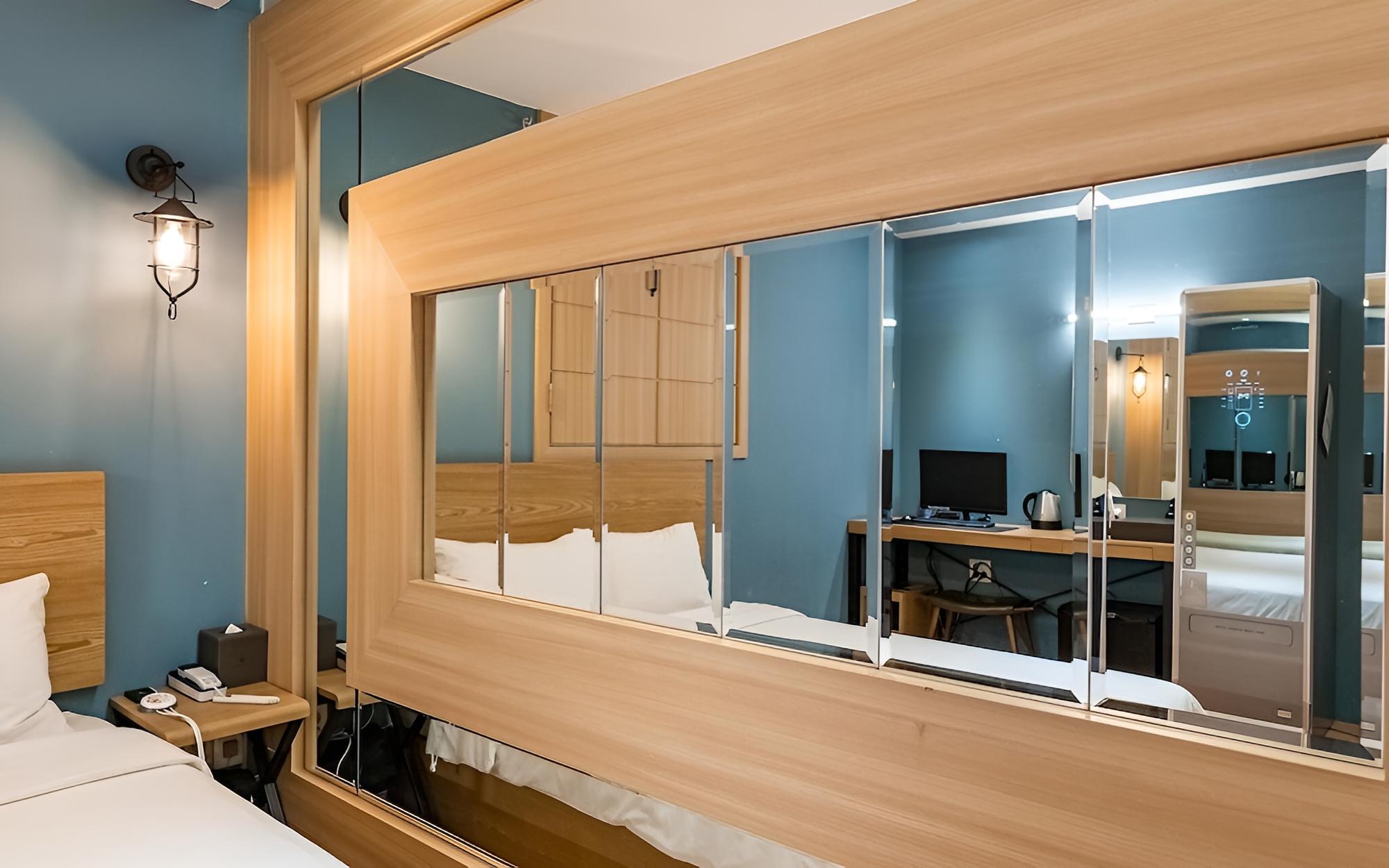 Room (Deluxe *equipped with a clothing mana) - Photo 5