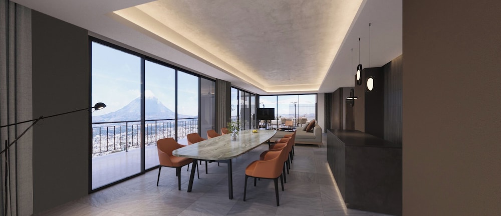 Luxury Studio Suite, Non Smoking, Sauna (Penthouse)