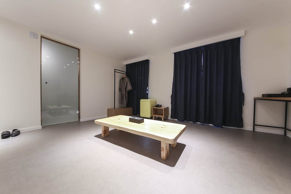 Traditional Room