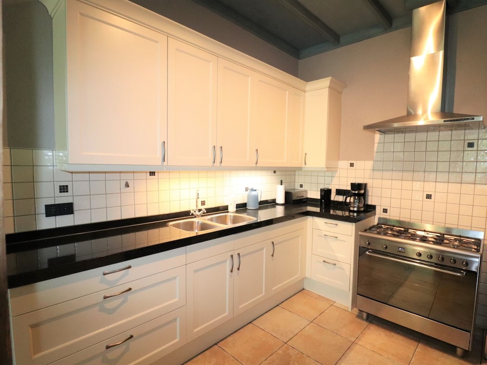 House photo 2