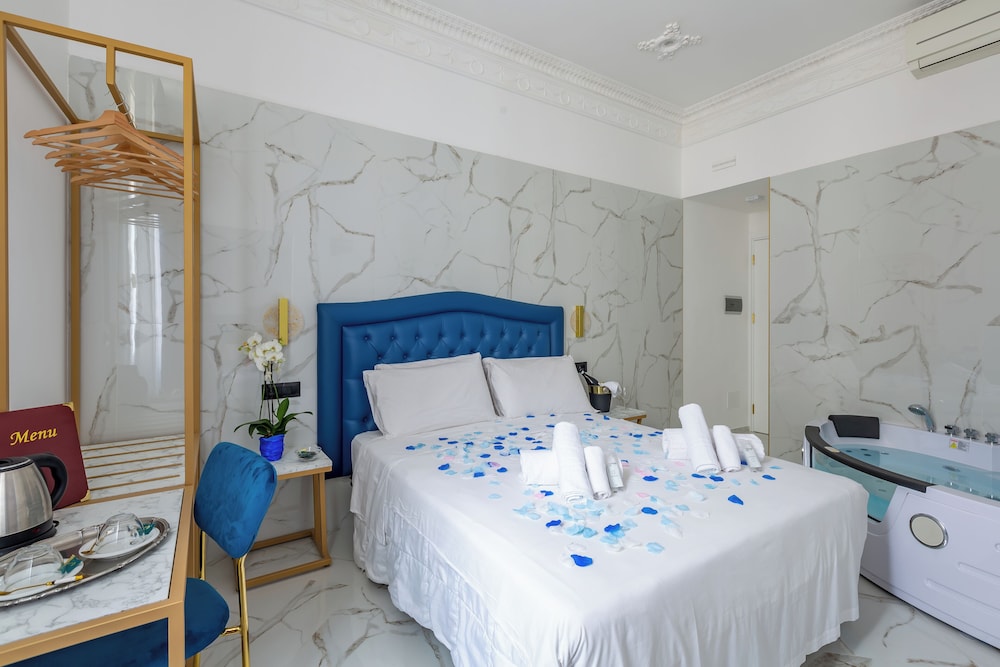 Luxury Quadruple Room