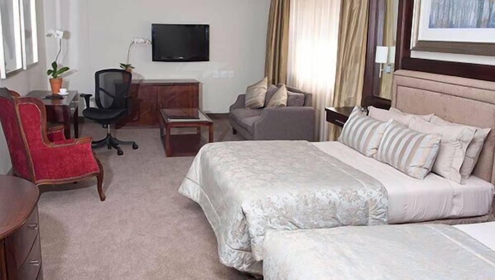 Executive Suite