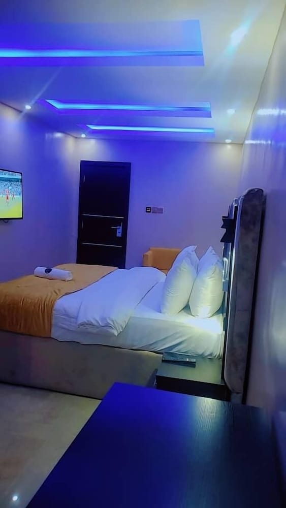 Superior Double Room, City View