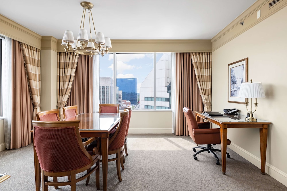 Executive Room (Parlor, No Bed) photo 2