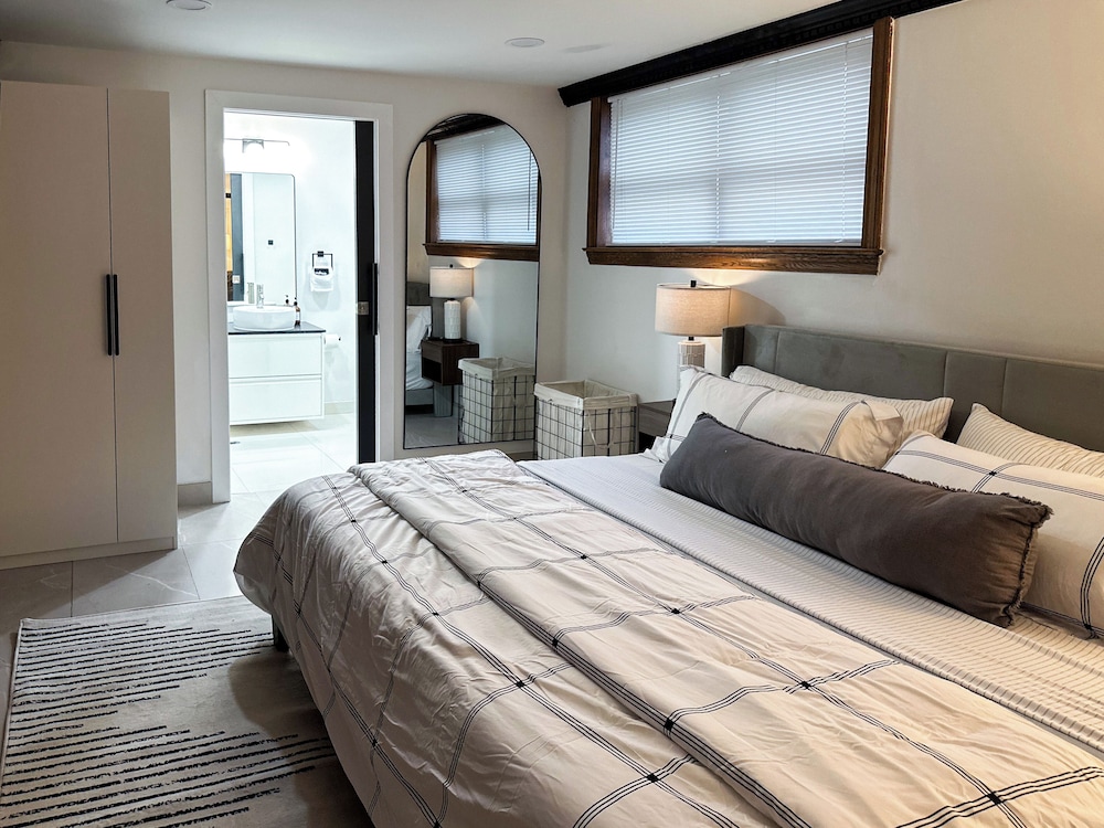 DTW Suites, Photo 12