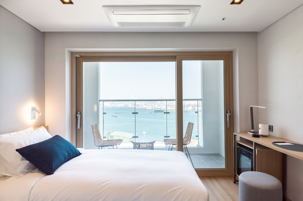Superior Terrace Twin Ocean View - Photo 9