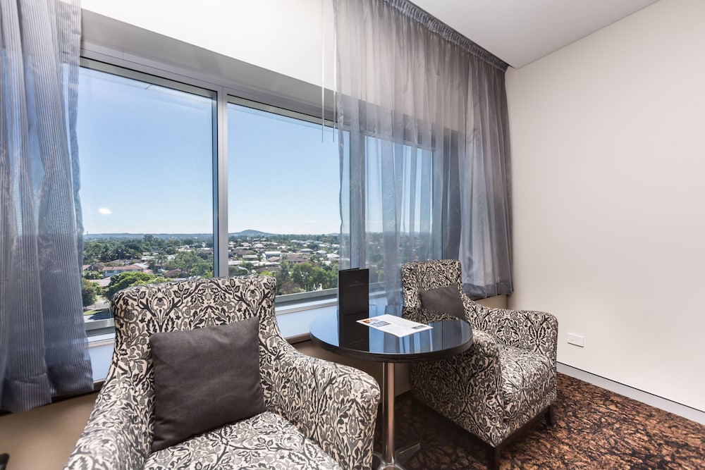 Deluxe Suite, 1 King Bed