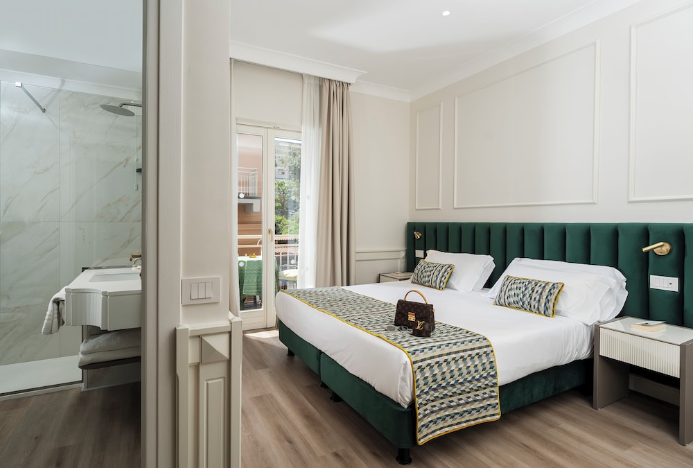 Superior Double or Twin Room, Balcony