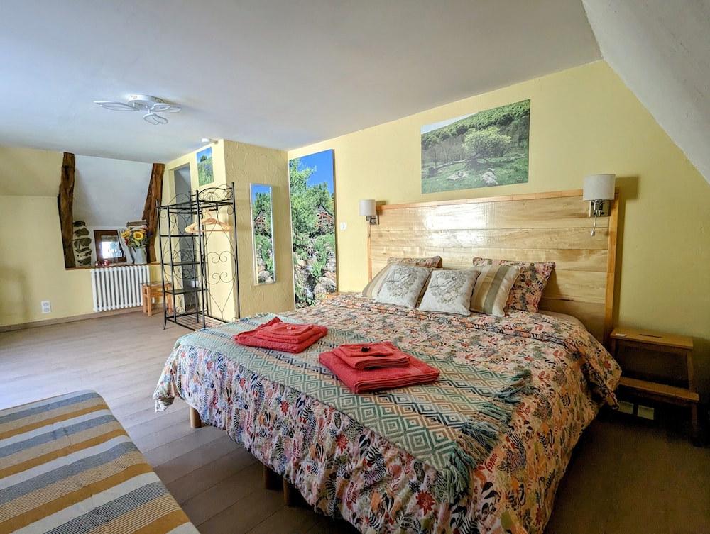 Premium Triple Room, Hot Tub, River View (Chambre Eté )