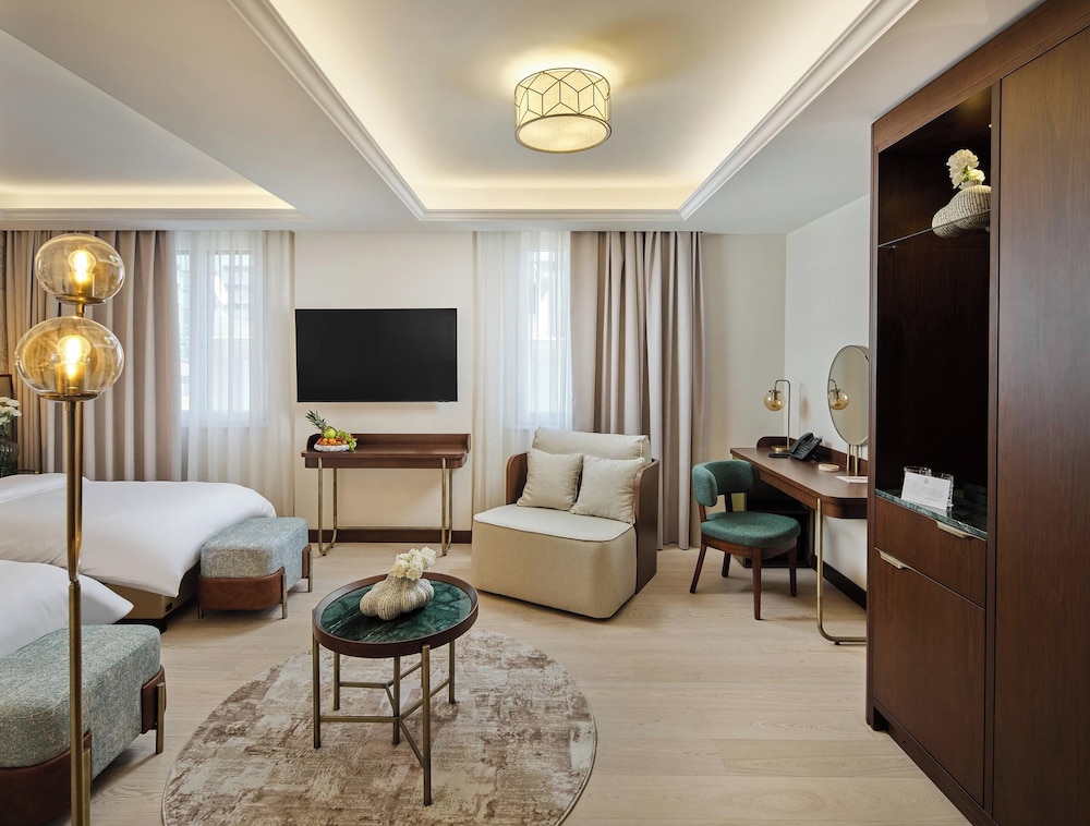 Premium double or twin with balcony