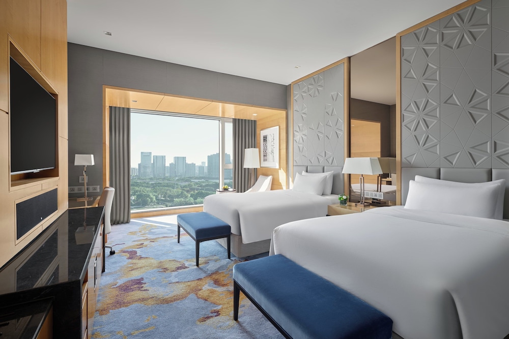 2 Twin Beds Premium River View photo 3
