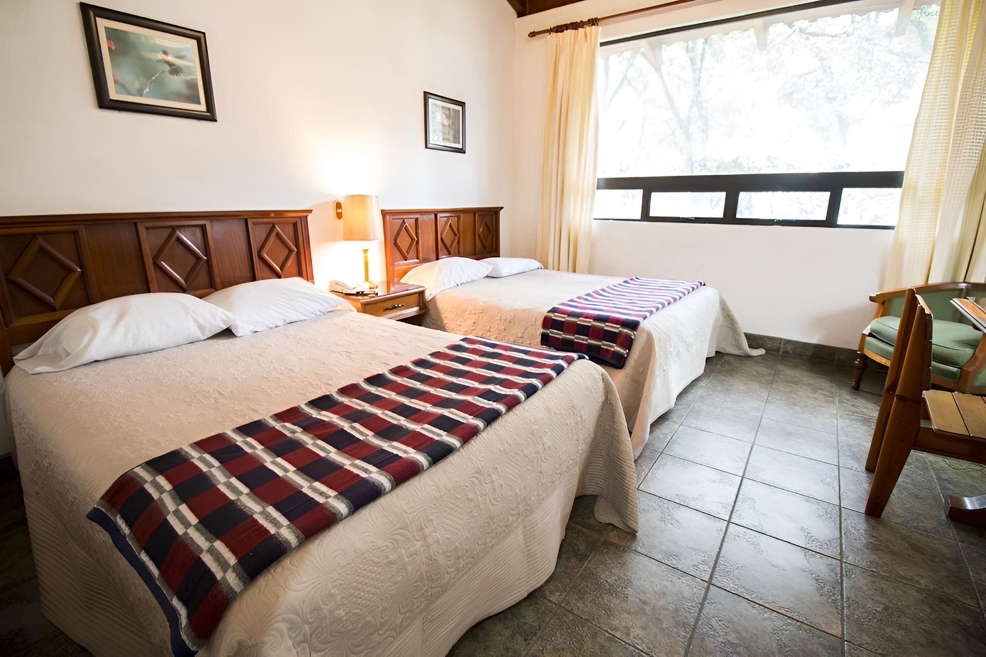 Standard Double Room, 2 Double Beds photo 3