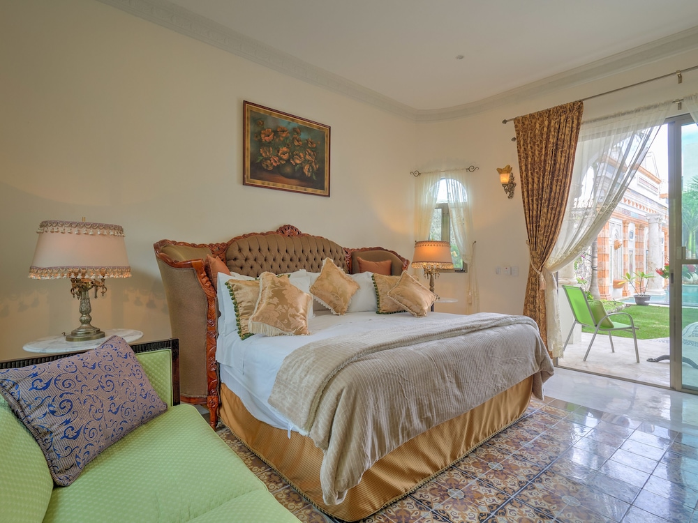 Luxury Quadruple Room, Multiple Beds, Terrace photo 1