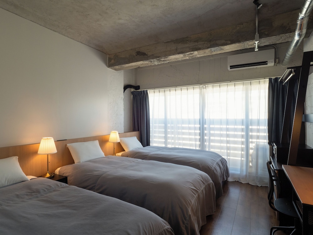 Moderate Triple Room, Non Smoking - Photo 1