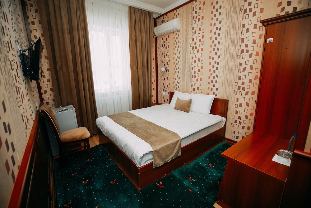 Economy Double Room photo 2