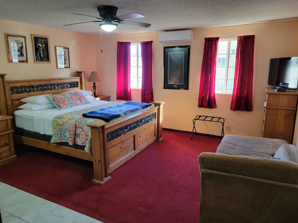 Luxury Room, 1 King Bed