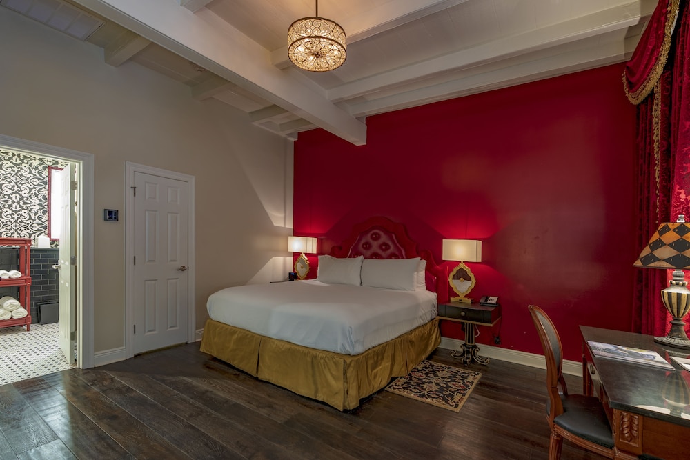 Superior Carriage House King - Photo 3