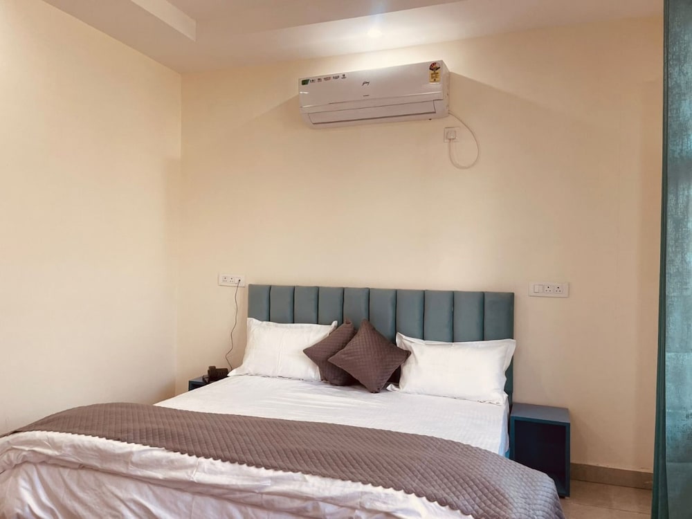 Deluxe Double Room, Multiple Bedrooms, City View photo 3