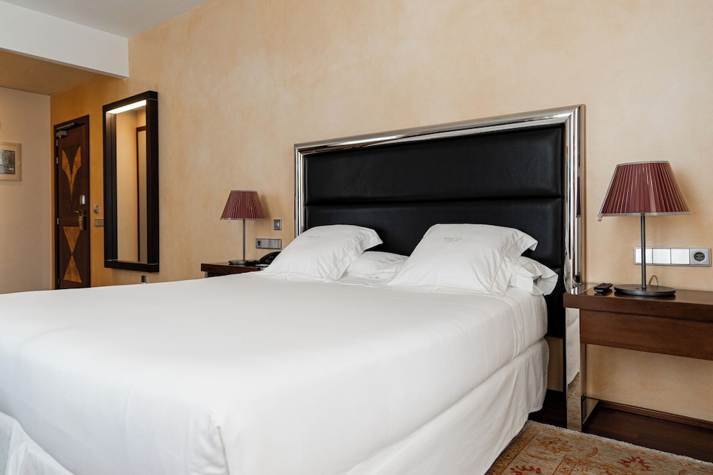 Superior Double Room (Bath with jets)