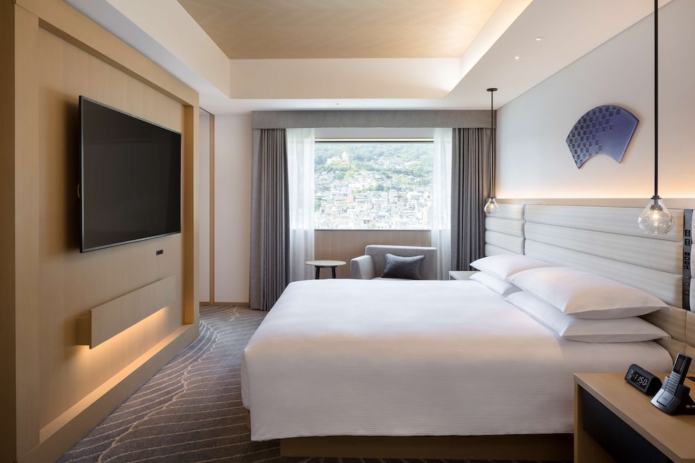 Deluxe Suite, 1 King Bed