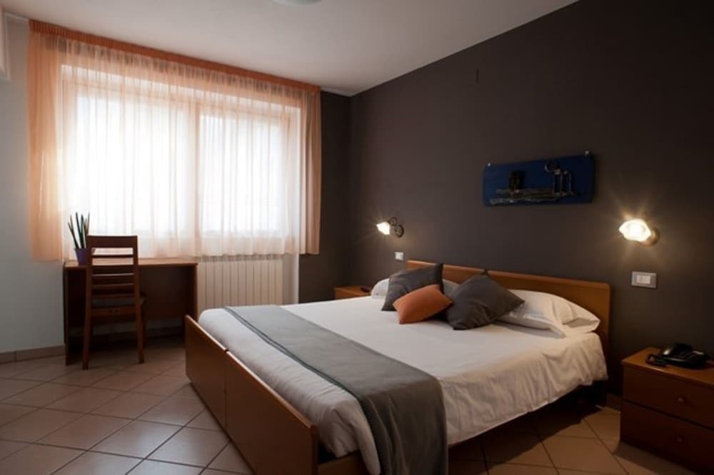 Double Room photo 3