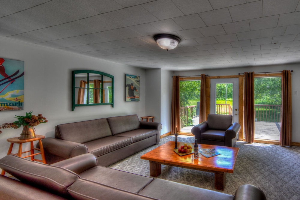 Classic Cottage, 6 Bedrooms, Kitchen photo 3