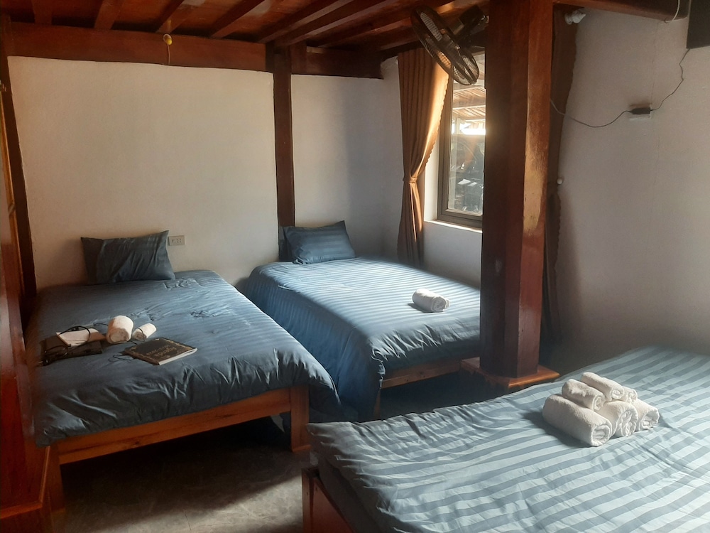 Family Quadruple Room photo 1