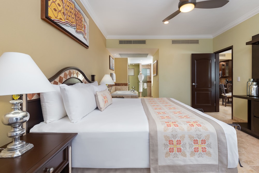 Two Bedroom Suite photo 3