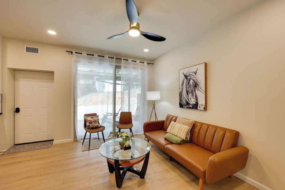House (2 Bedrooms) photo 2