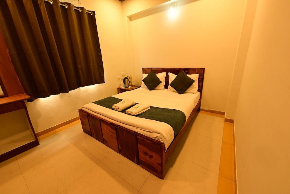 Deluxe Ac With Garden View