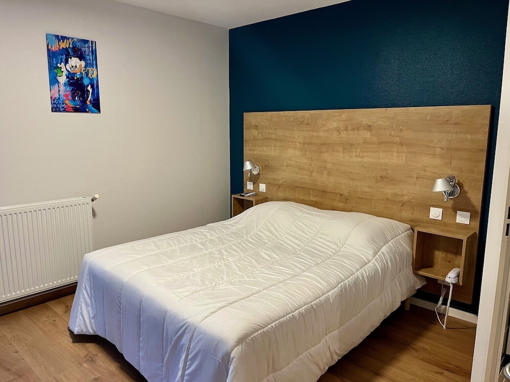 Family Double or Twin Room, Balcony, Garden View photo 1