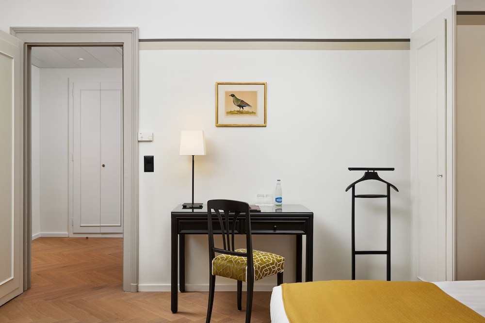 Standard Twin Room - Photo 2