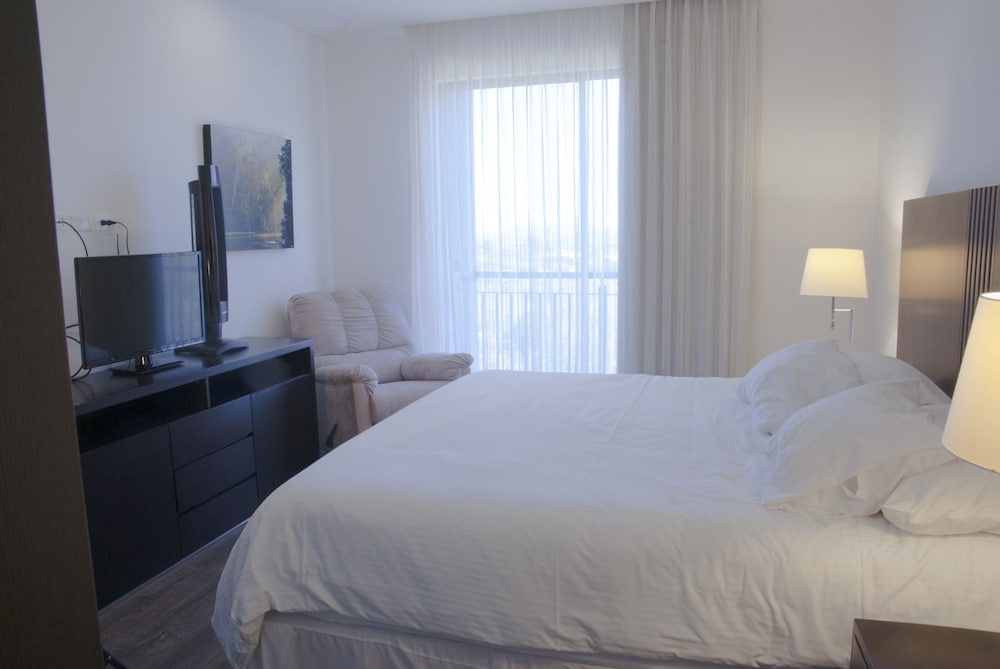 Apartment, 3 Bedrooms, Accessible, Ocean View photo 1