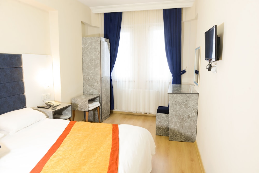 Single Room photo 3