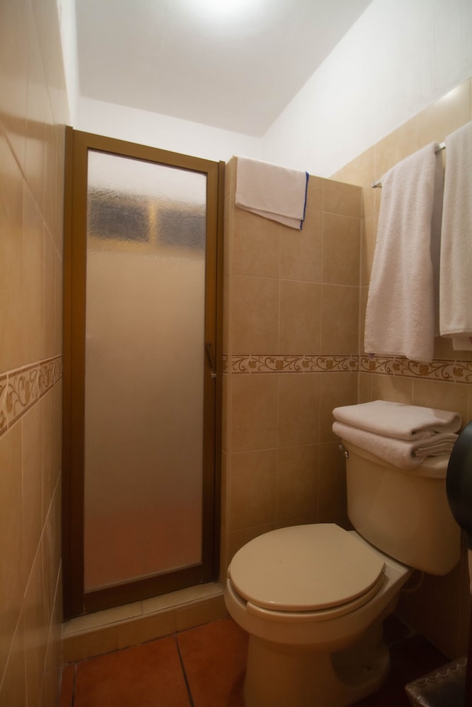 Double Room - Photo 2