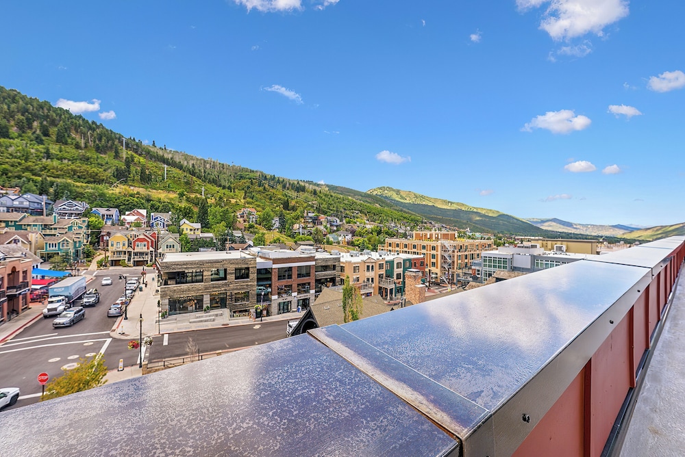 The Penthouse photo 3