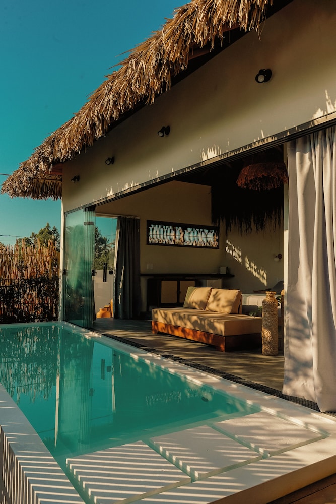 Deluxe Room, Patio, Pool View