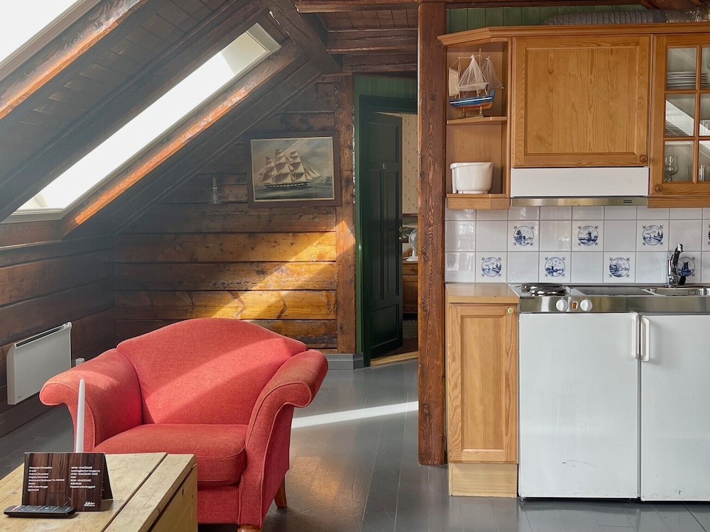 Rorbu Suite 216 - Photo 2