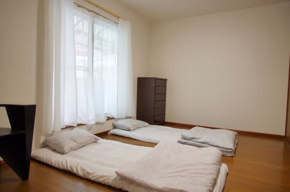 3 Bedrooms Villa photo 1