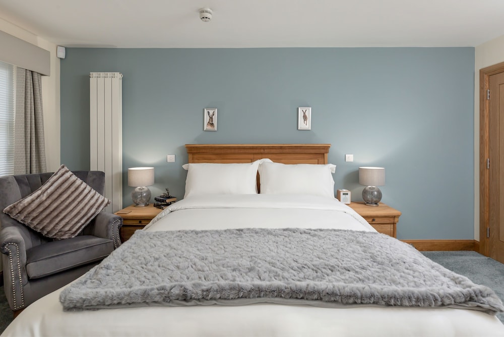 Deluxe Double Room, 1 King Bed, Courtyard Area